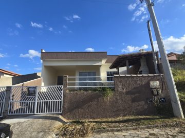 Casa em Condomnio - Venda - Recanto dos Eucaliptos - Paty do Alferes - RJ
